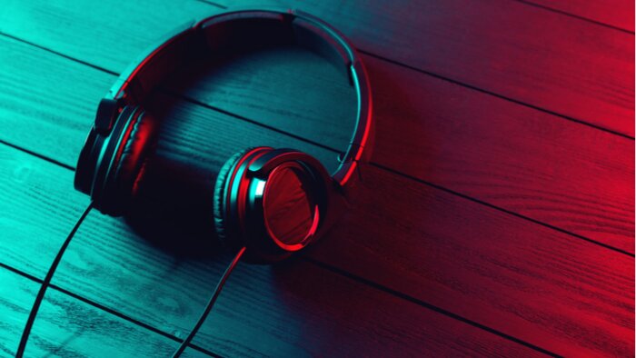 Kişiye özel Şarkı,sayfa müziği,mix mastering,yapabilirim