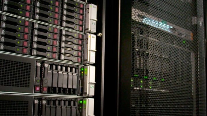 Server danışmanlığı ve kurulumu yapabilirim