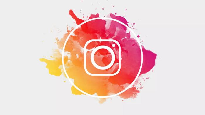 sosyal medya ve Meta reklamları alanlarında destek veriyorum