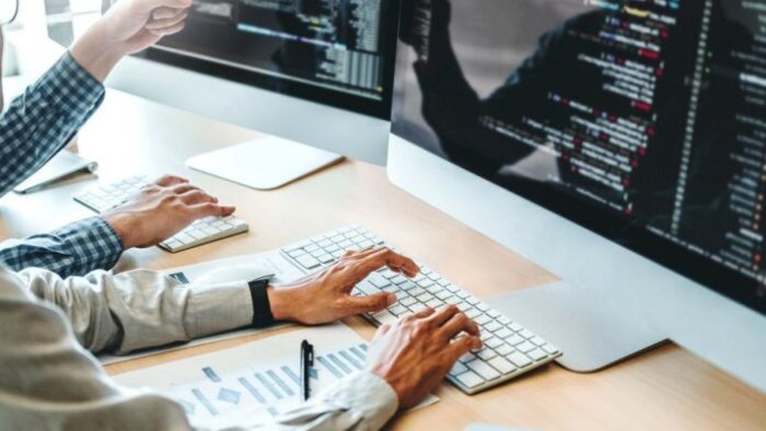  html css ve javascript ile size özel websitesi yapıyorum