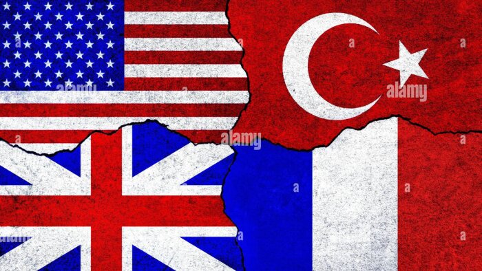 Fransızca, İngilizce ve Türkçe dillerinde çeviri yapabilirim