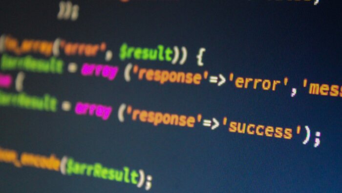 HTML, CSS ,JS ile websitesi yapıyorum