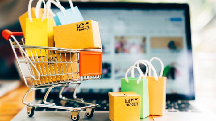 modern ve hızlı e-ticaret sitenizi sıfırdan geliştirebilirim