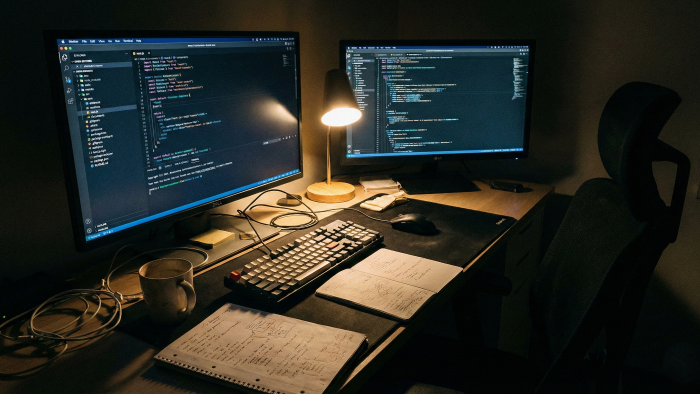Next.js ve Node.js ile size özel hızlı web sitesi kodlarım