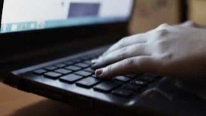 web sitenizin içeriğini istediğiniz şekilde yazabilirim