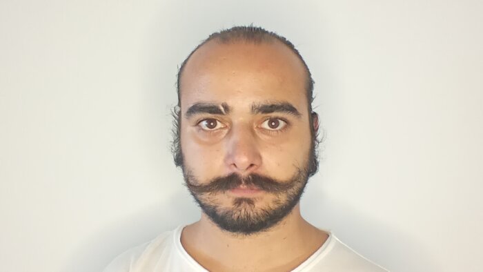 profesyonel seslendirme ve müzik prodüksiyonu yapmaktayım
