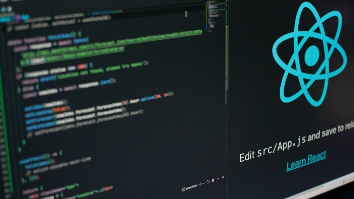 tasarımlarınızı React kullanarak hayata geçirebilirim