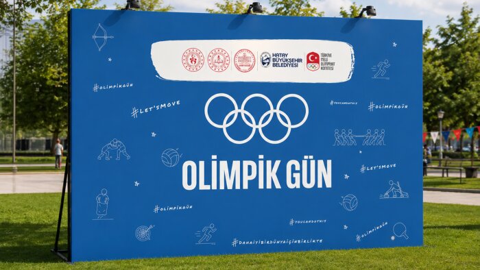 fuar & etkinlik görsel tasarımları yapıyorum