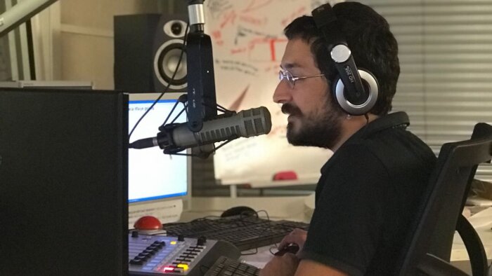seslendirme ihtiyacınıza profesyonel ve hızlı cevap veririm