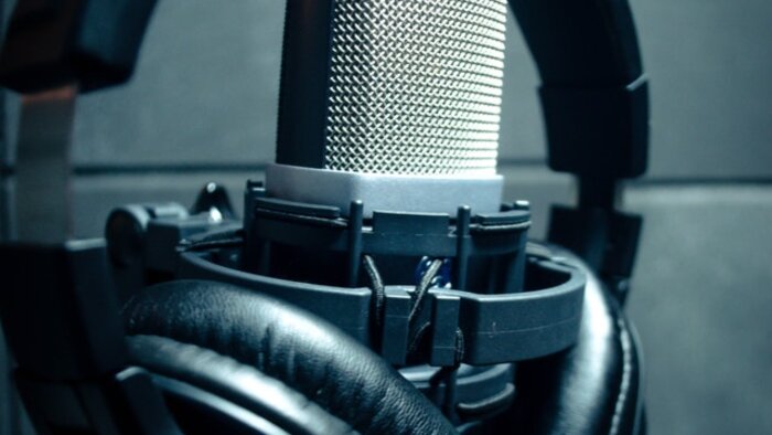 Aranjman, kayıt, editing ve mix, mastering yapıyorum