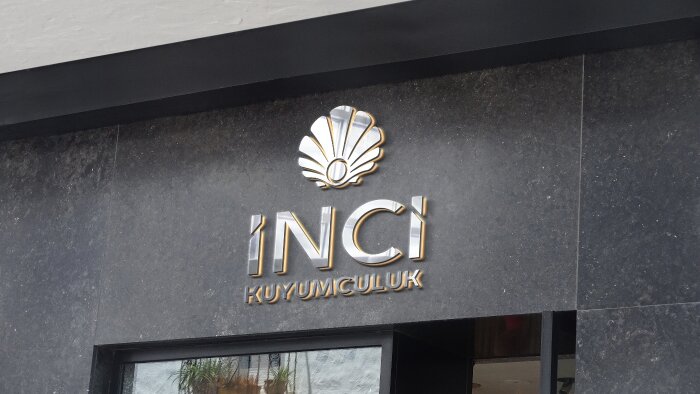kişiye veya firmaya özgü tasarımlar yaparım