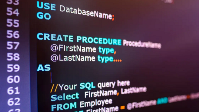 sql sorgularını yazabilirim ve veri tabanını tasarlarım