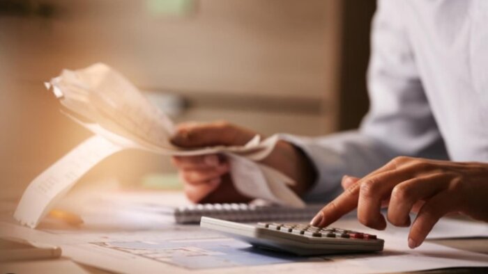 finansal raporlama ve bütçe analizleri yapabilirim