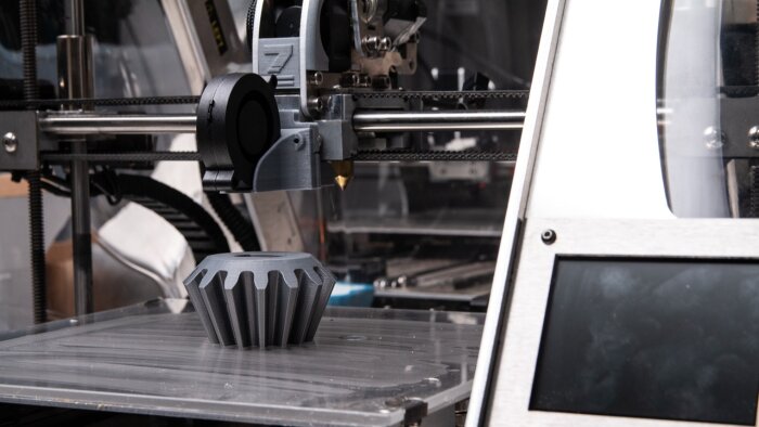 3d baskılarınız için destek olmak isterim