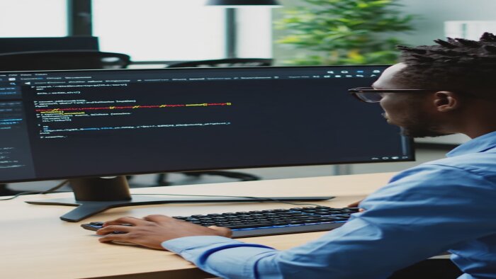 html css hatalarını giderir geliştirme yaparım