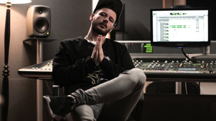 global hit seviyesinde beat ve prodüksiyon yapıyorum
