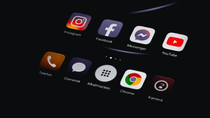 markanıza uygun instagram post ve story tasarlayabilirim
