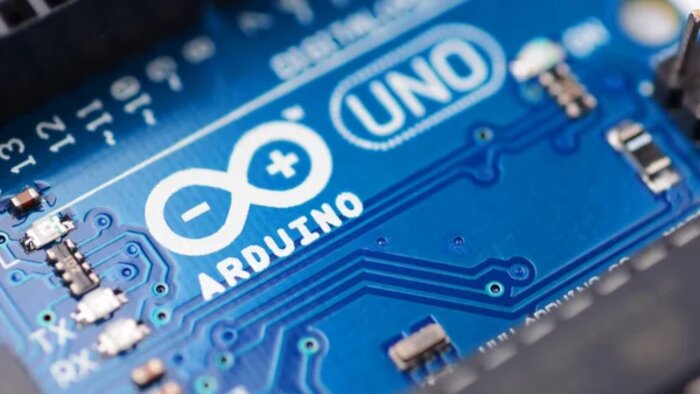 arduinio programlayabilir devreler tasarlayabilirim