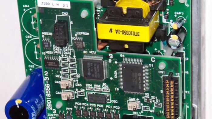 elektronik kart tasarımı ve elektronik sistemler yapabilirim