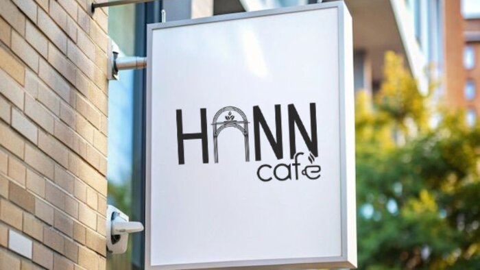 işini yansıtan sade ve güçlü logolar tasarlarım