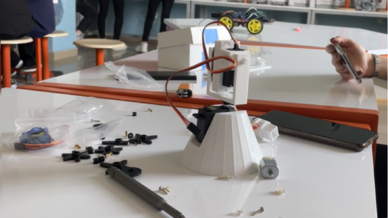 arduino ile yapılmış güneş takip sistemi