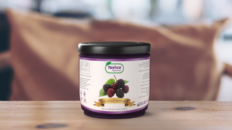 Karadut Özü Pekmezi Mockup