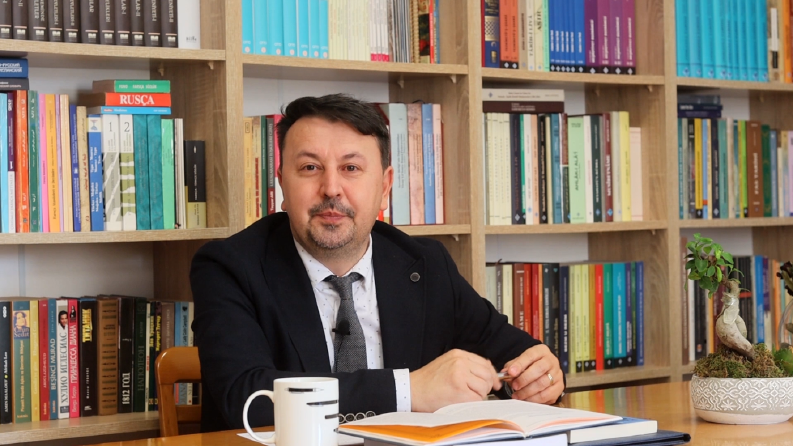 Prof. Dr. İlyas Kemaloğlu Youtube Çekimleri