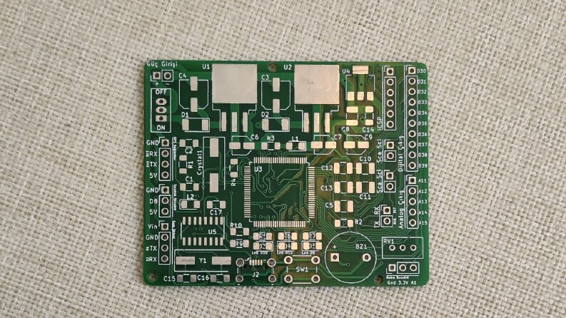 Akıllı Köpek Tasması Projesi için Ürettiğimiz PCB Kartlar