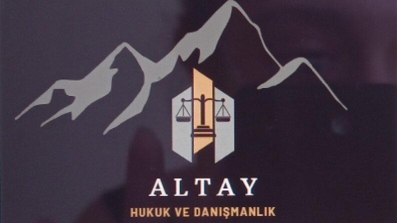 Tasarımcı 