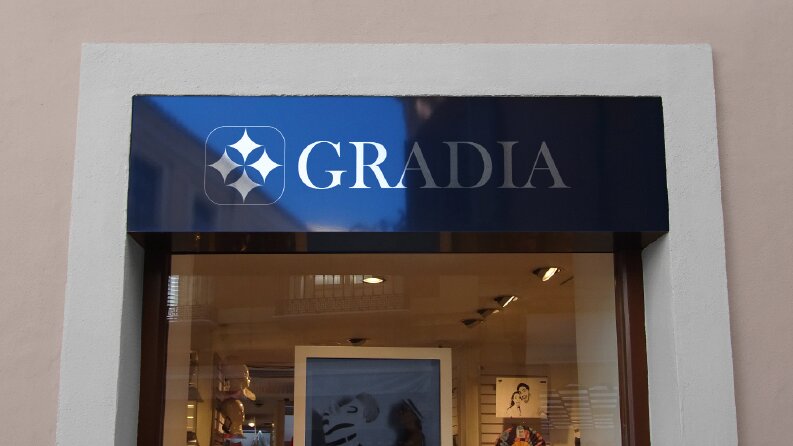 Gradia logo tasarımı