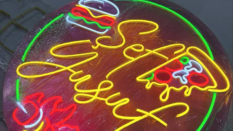 Neon Tabela 