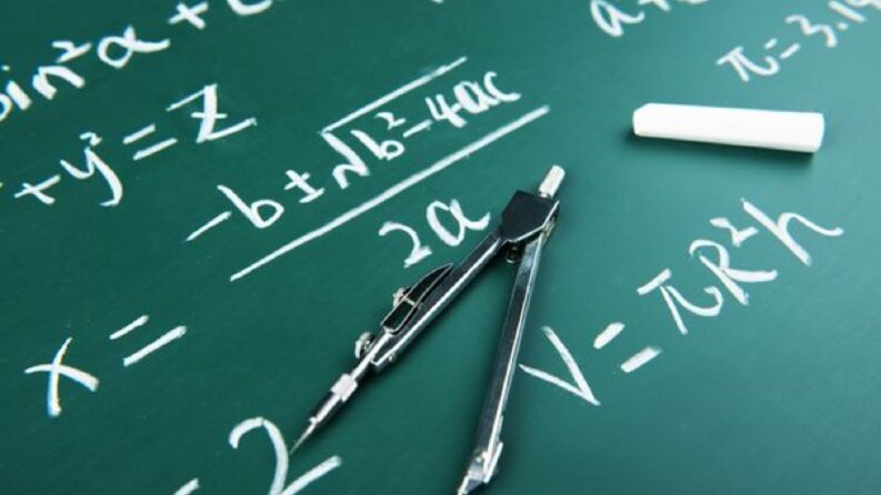 Ortaokul ve lise öğrencilerine matematik dersi veririm