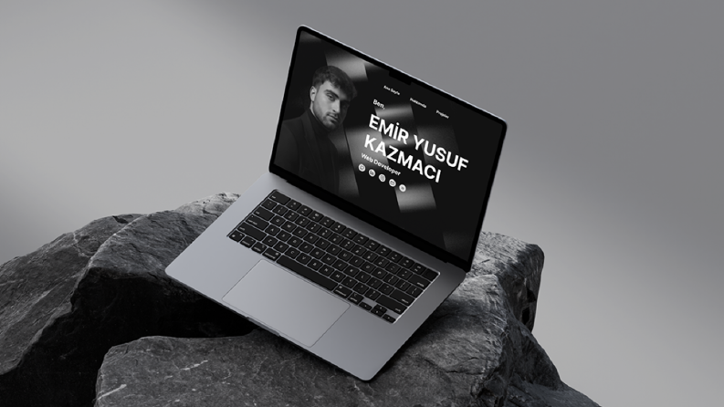 Kişisel CV & Portfolio Web Sitesi UI/UX Tasarımı