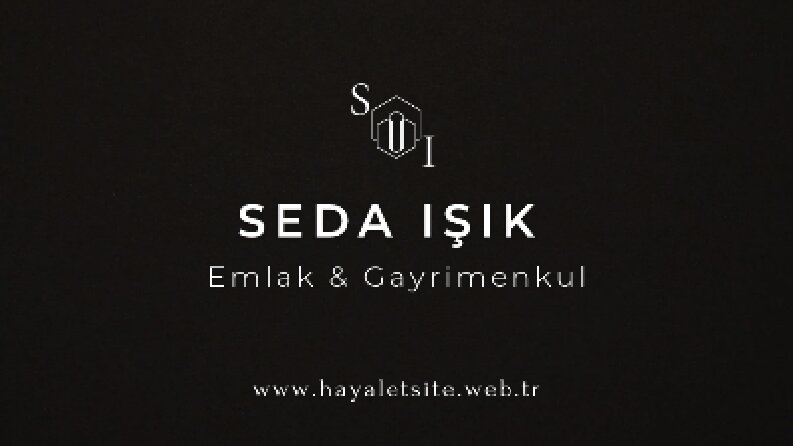  Lüks Emlak Markası İçin Minimalist ve Çift Taraflı Kartvizit Tasarımı