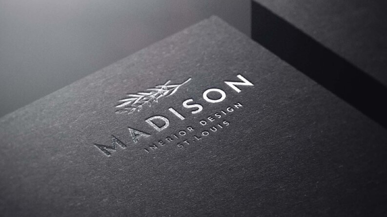 Logo Mockup - Sunum