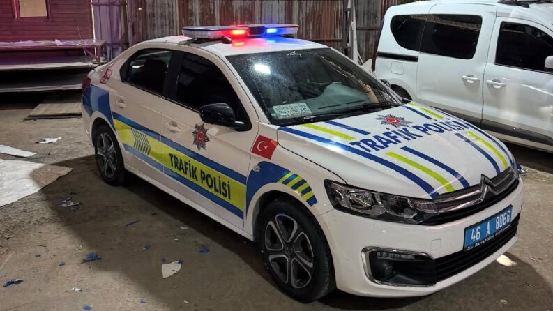 Trafik Polisi Araç tasarımı