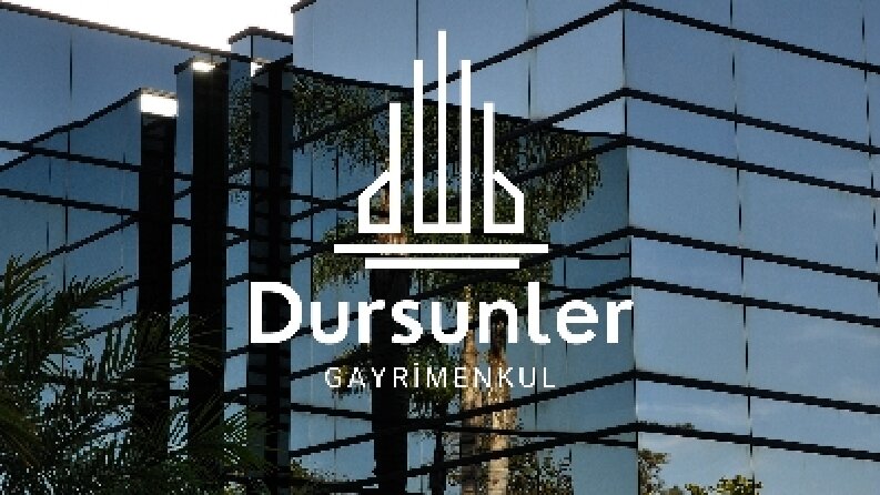 Gayrimenkul Şirketi için Modern ve Güven Veren Logo Tasarımı