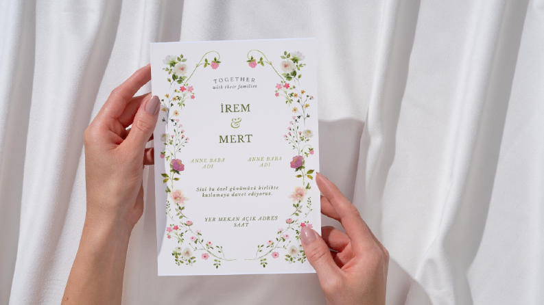 Floral konsept davetiye tasarımı